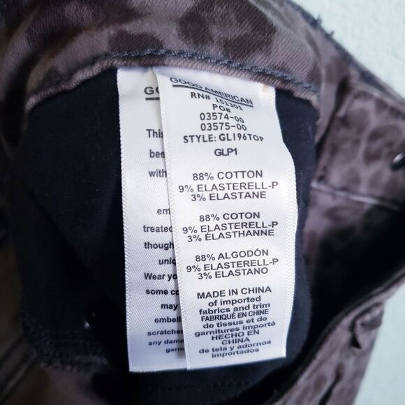 Good American Good Legs High Rise Jeans in Gray Leopard‎ - Picture 9 of 9